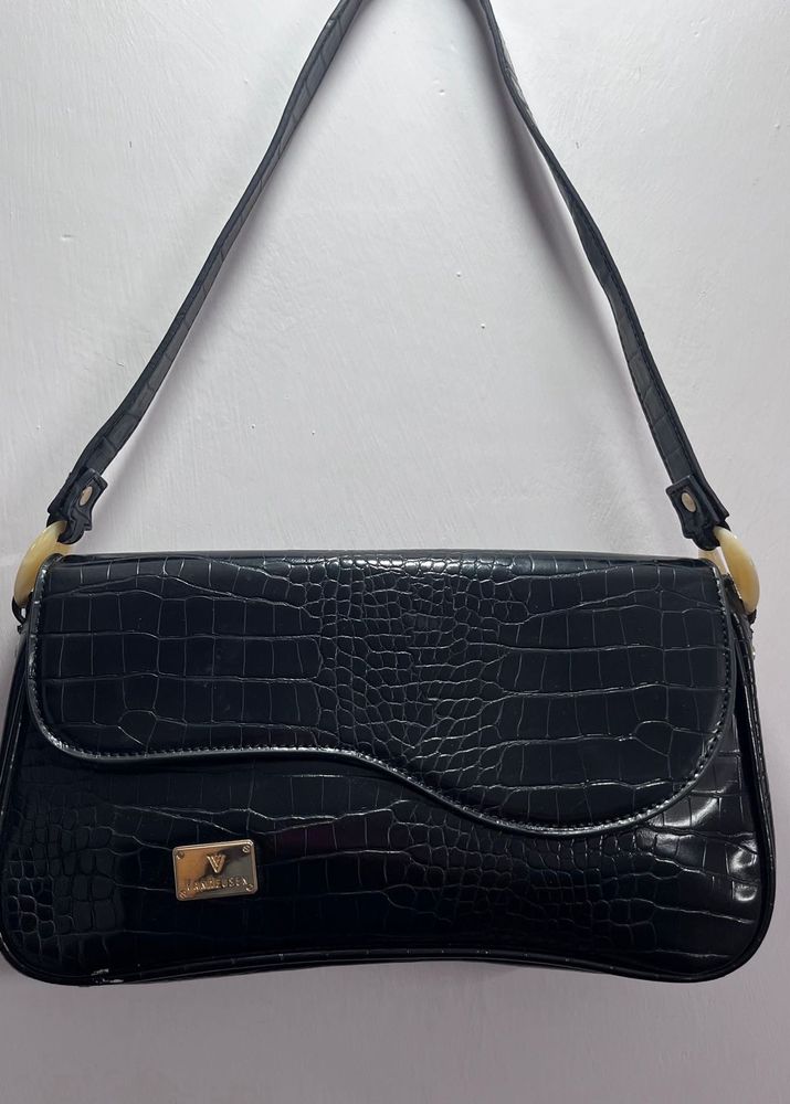 Chic Croc Embossed Shoulder Bag