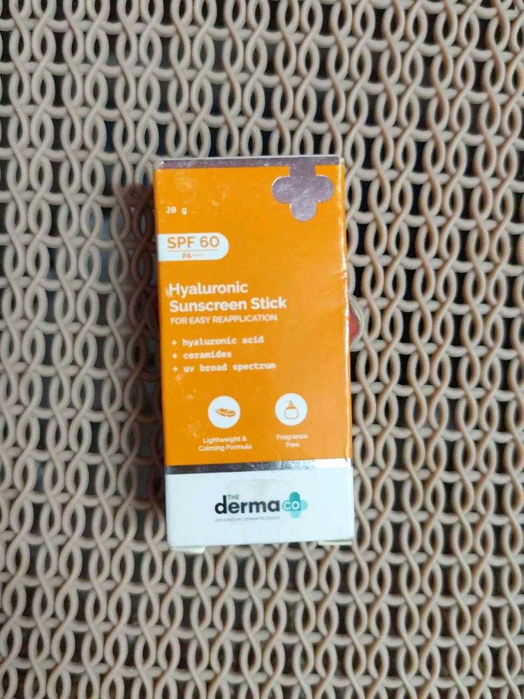 The Derma Co. Hyaluronic Sunscreen Stick SPF 60