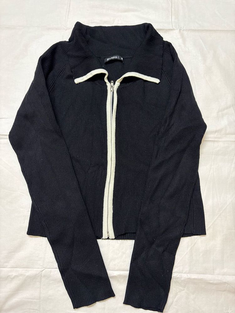 Women’s Black Ribbed Knit Zip-Up Cardigan