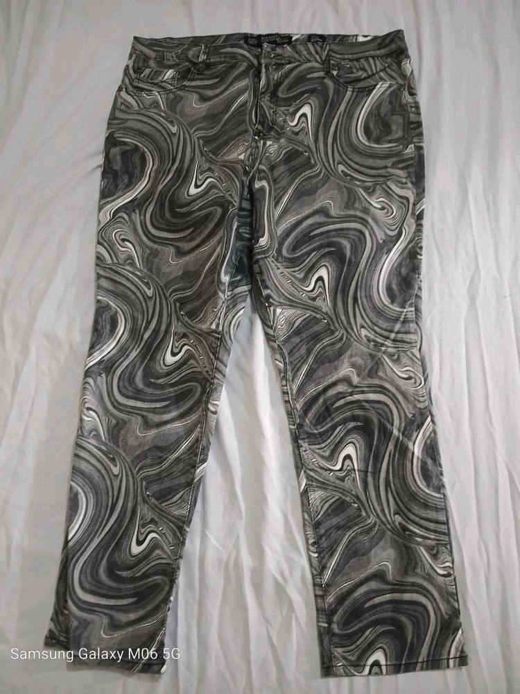 Stylish Abstract Print Jeans