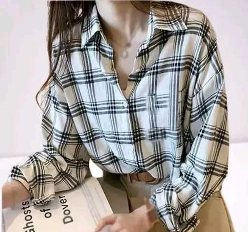 Chic Black and White Plaid Long Sleeve Shirt
