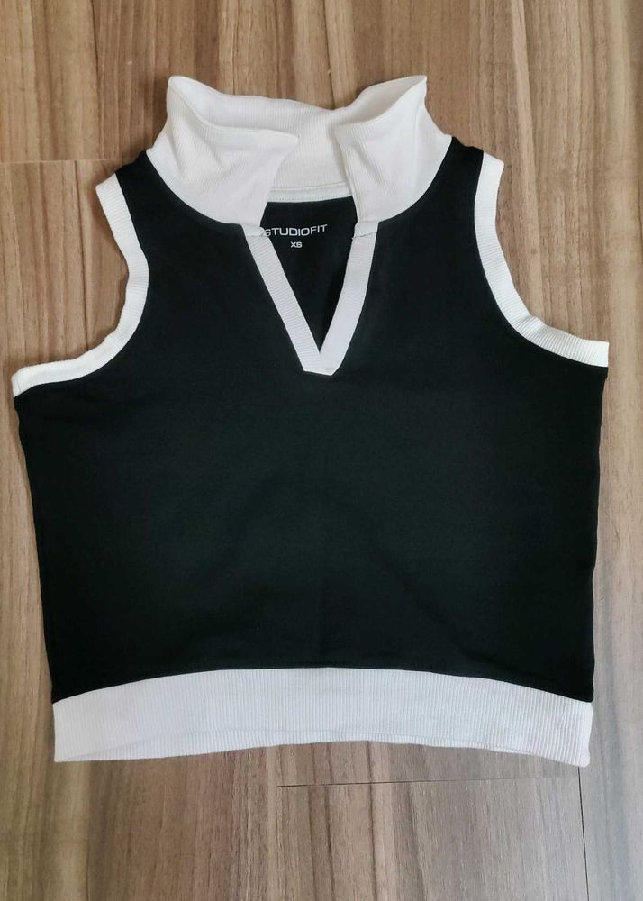 Studiofit Black &amp; White Cropped Tank