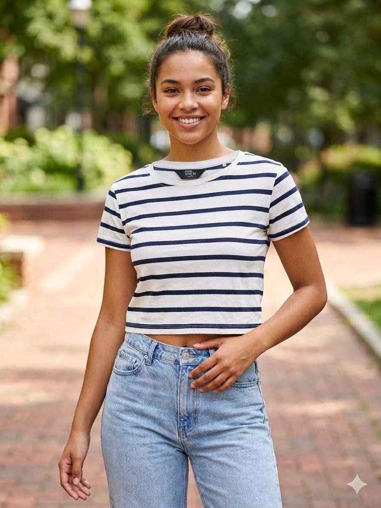Classic Striped Cropped T-Shirt