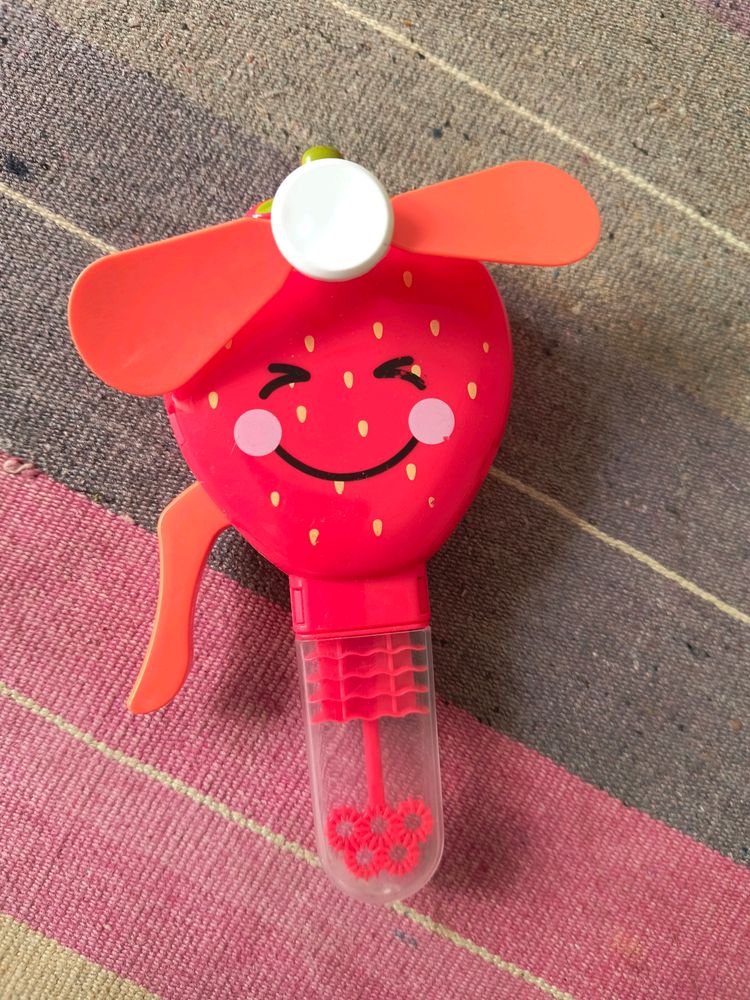 Mini Plastic Fan