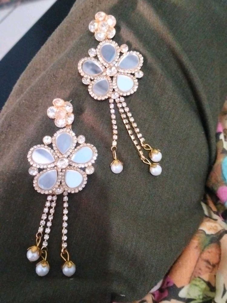 Diwali damaka 🎇 Earrings with Pea