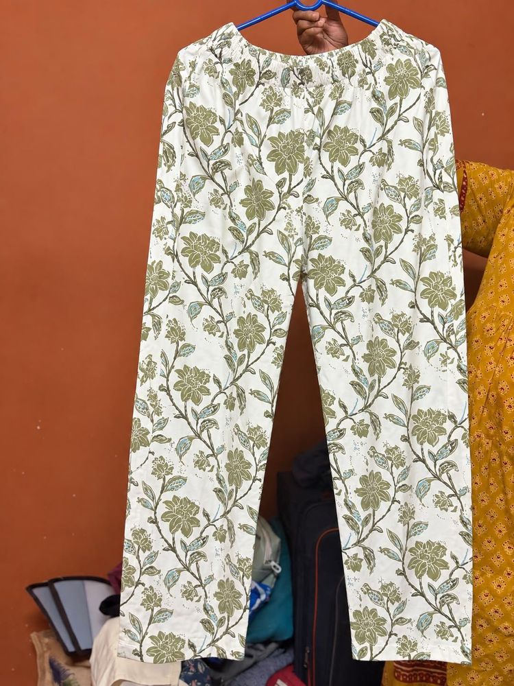 Cute White Heart Print Midi Dress