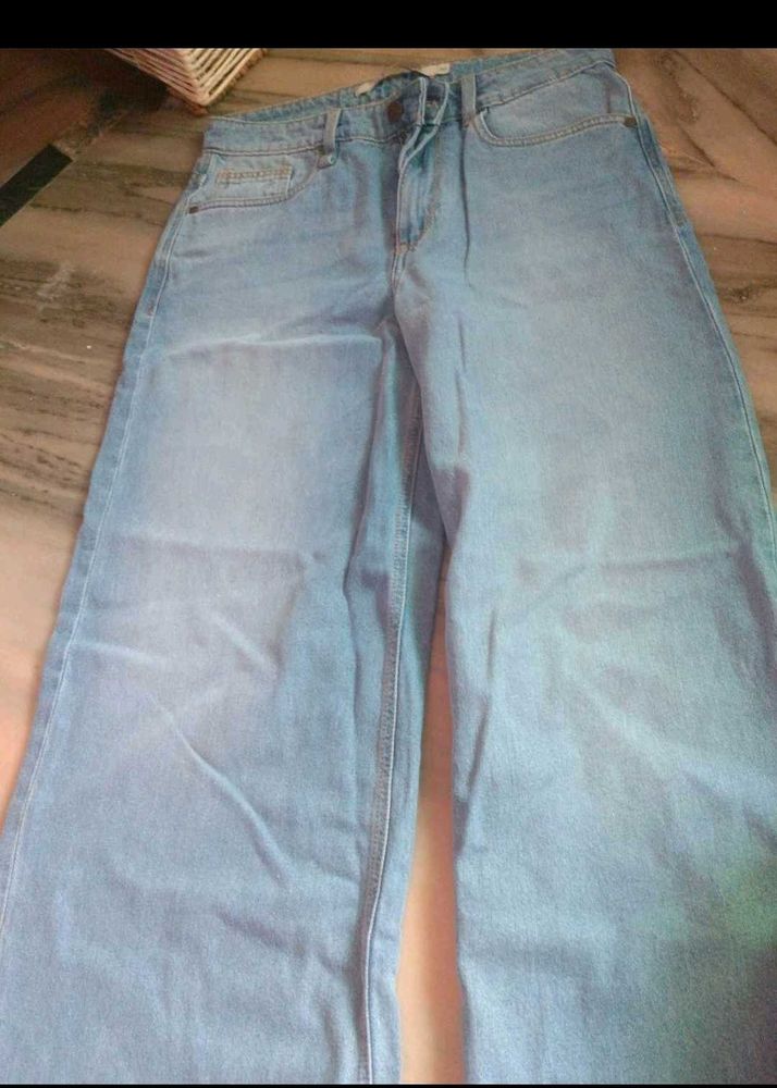Light Wash Wide Leg Jeans
