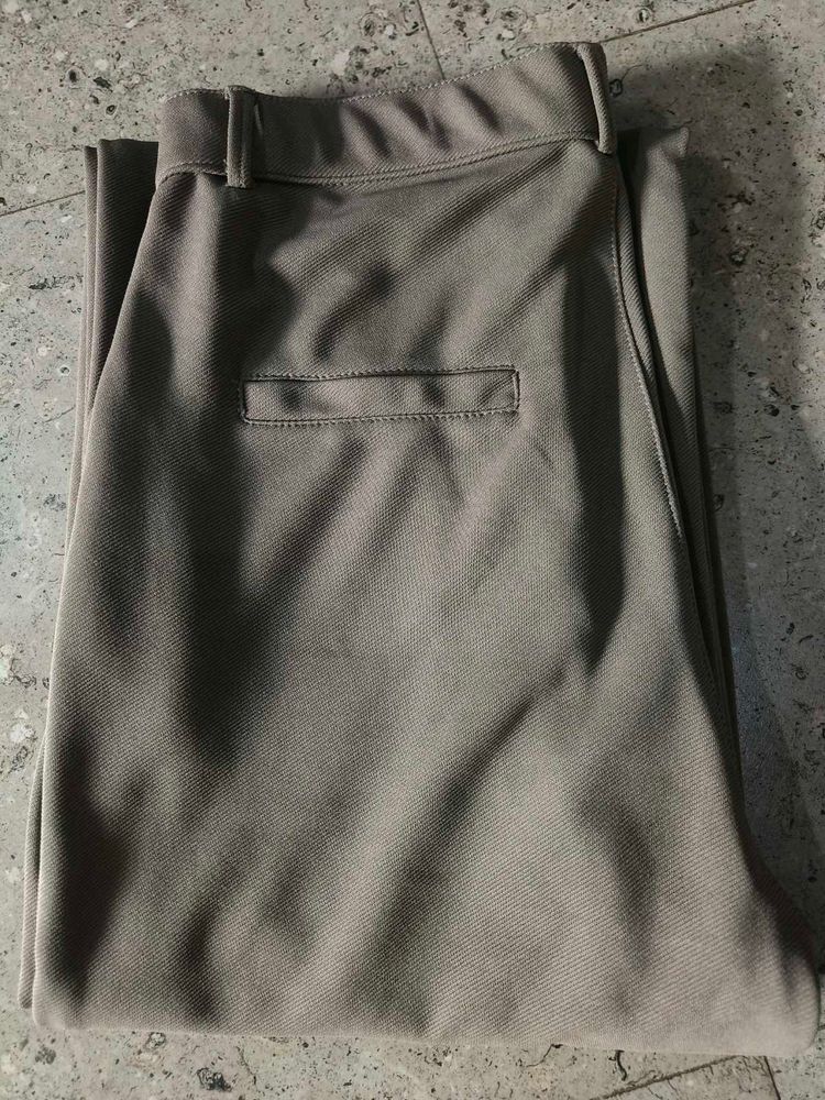 Versatile Slim Fit Chino Pants - Khaki