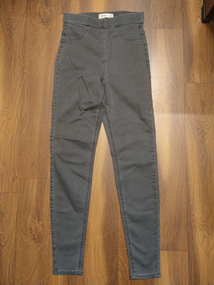 Grey Colour Brand New Jegging.