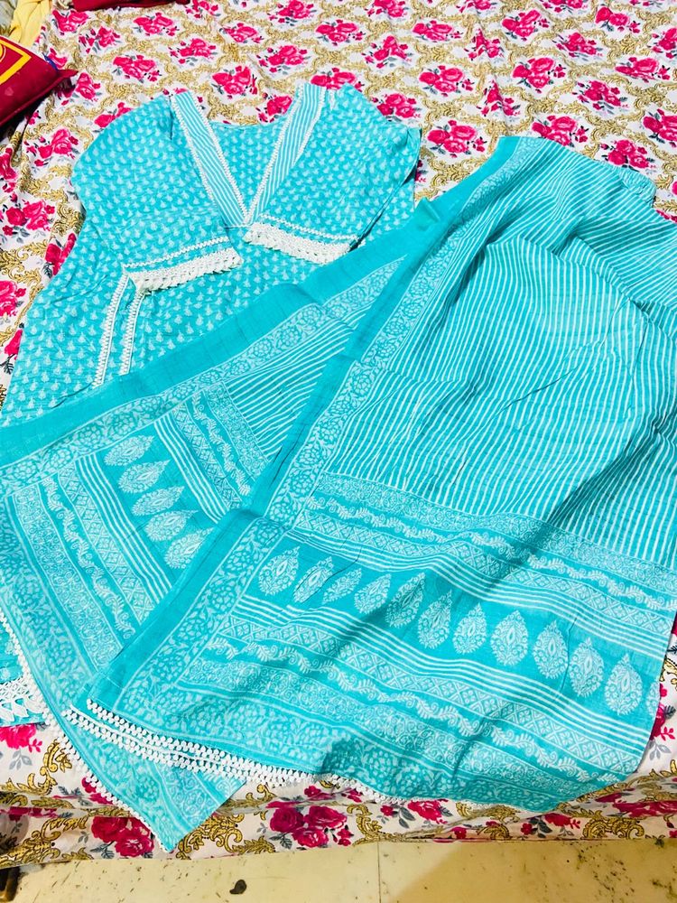 Aqua Blue Printed Kurta Set
