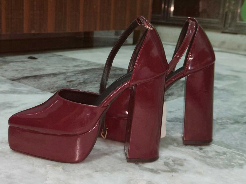 Fixed price ❗ jm look Chic Burgundy Platform Heel