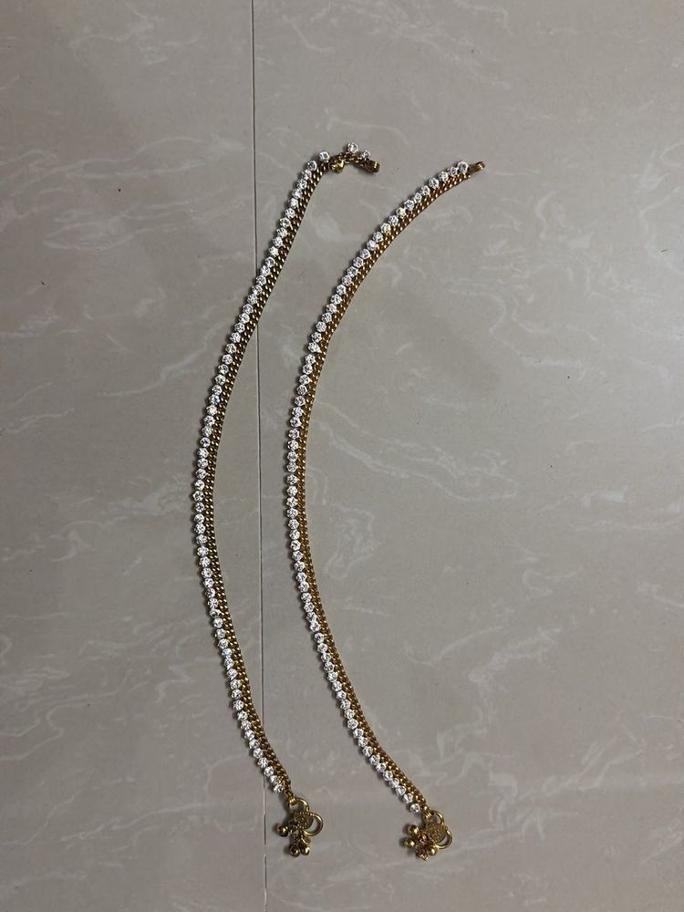 Elegant Anklets with Crystal and Gold Tones