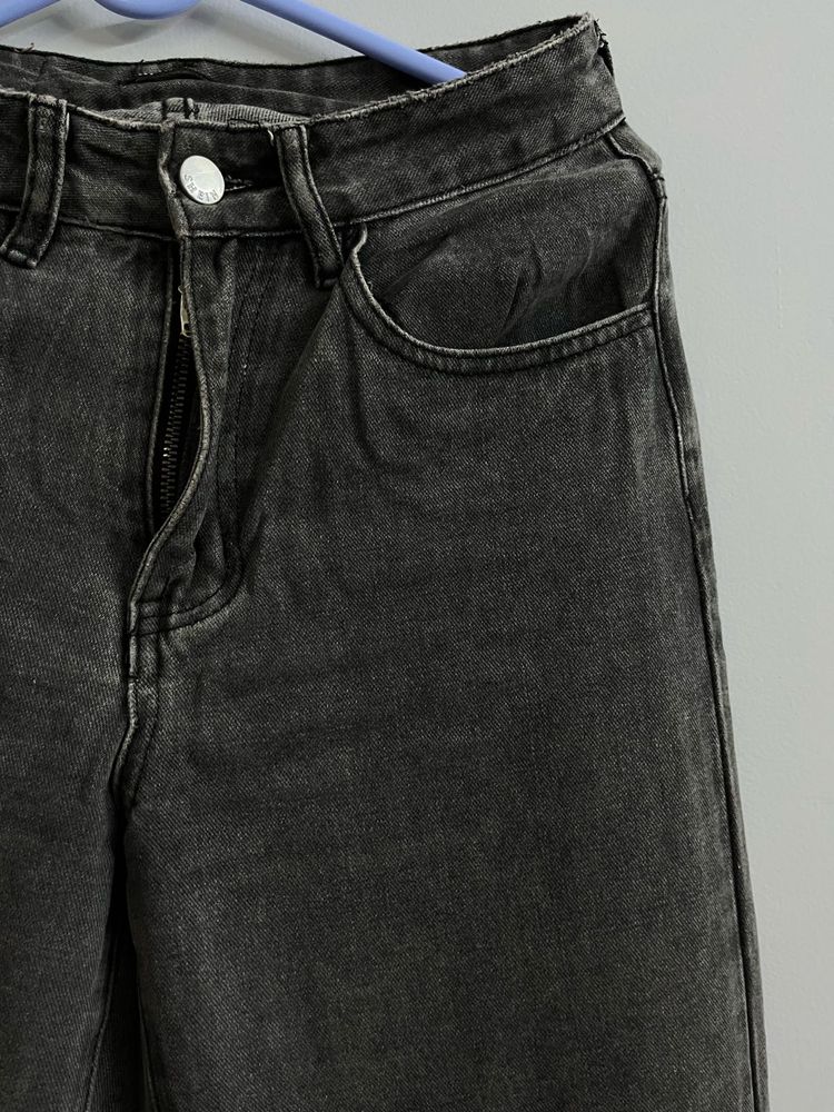Stylish Grey Wash Denim Jeans