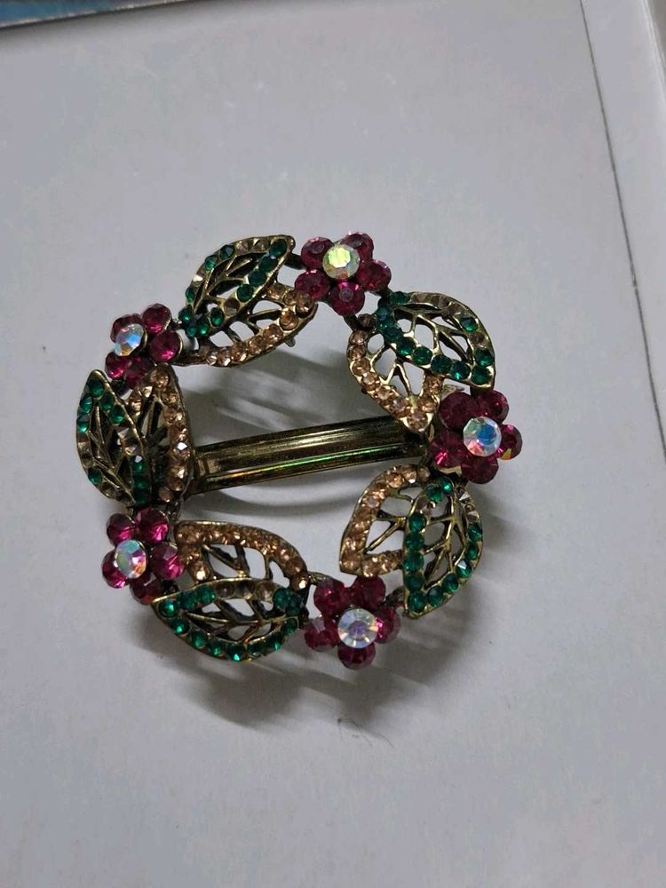 Vintage Floral Hair Clip