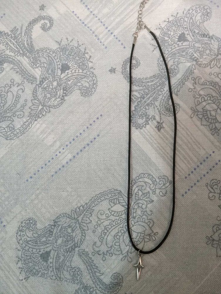 Minimalist Star Pendant Necklace