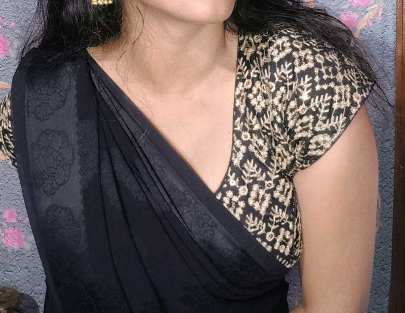Elegant Black &amp; Gold Blouse