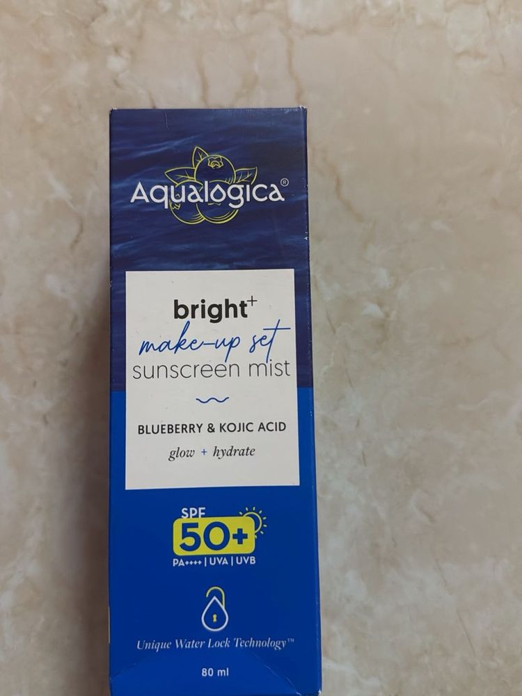Aqualogica Bright+ Makeup Set Sunscreen Mist