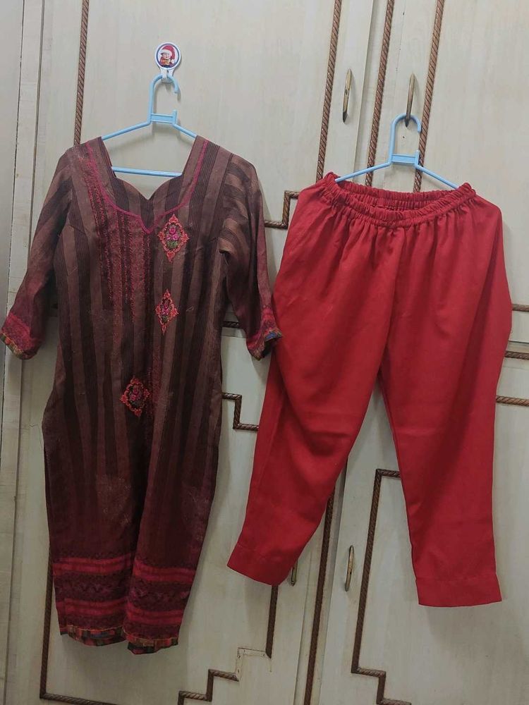 Ethnic Brown Striped Kurta with Red Pants