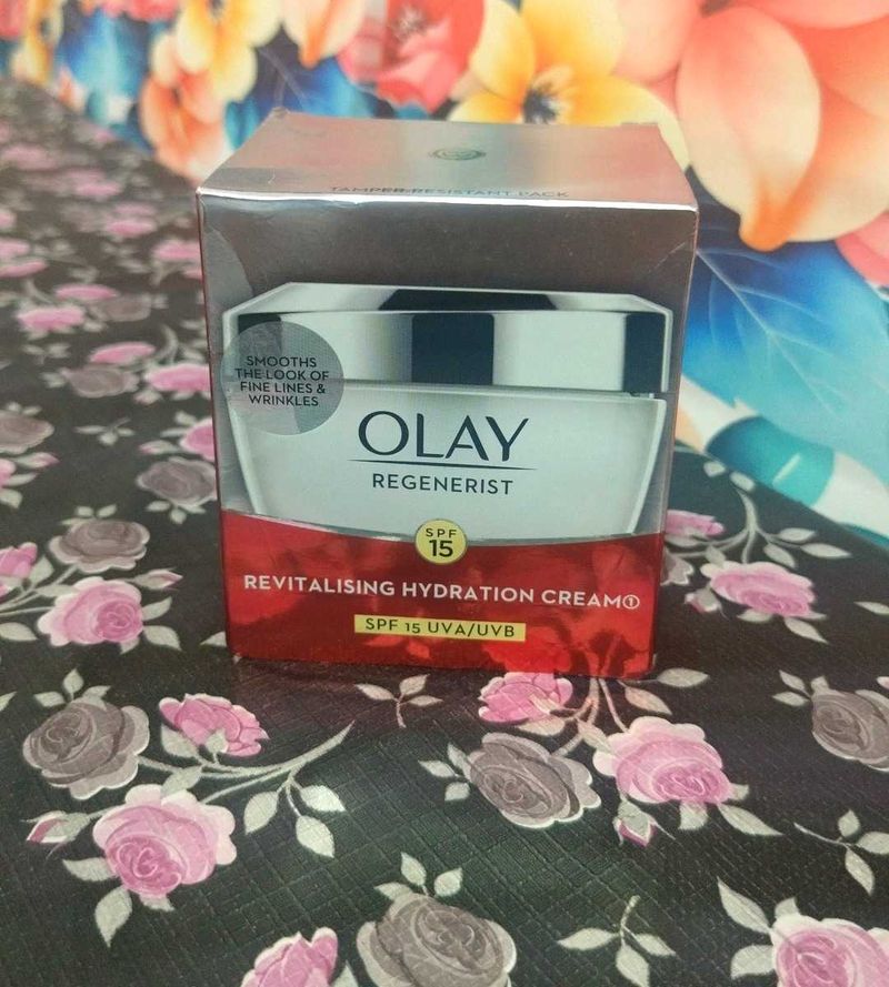 Olay Revitalising Hydration Cream