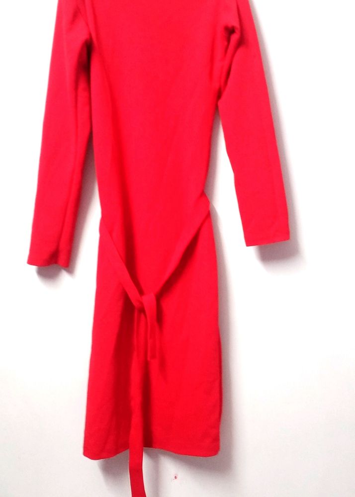 One  Pic  Red Color