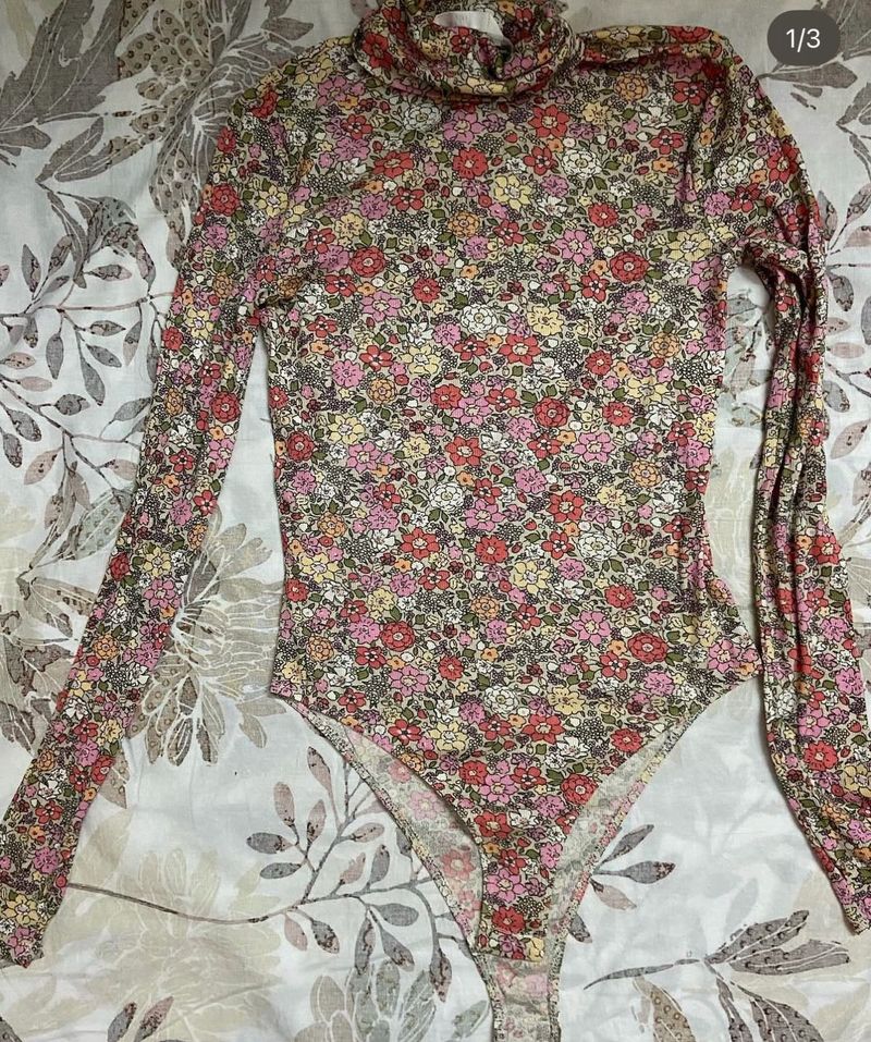 Floral Print Turtleneck Bodysuit