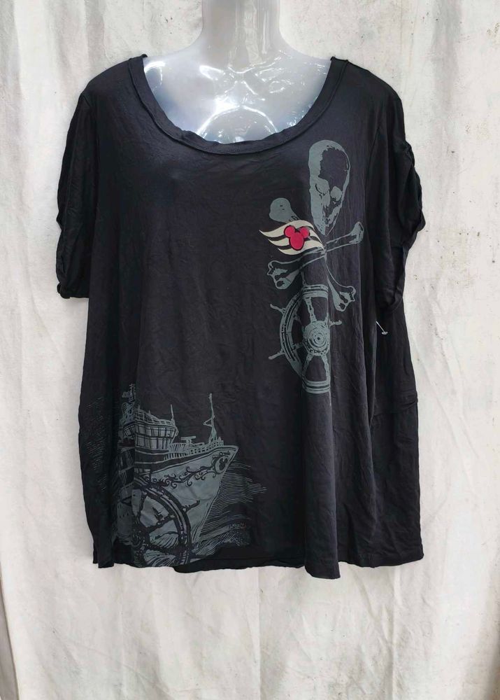 I. Pirate Ship Graphic T-Shirt