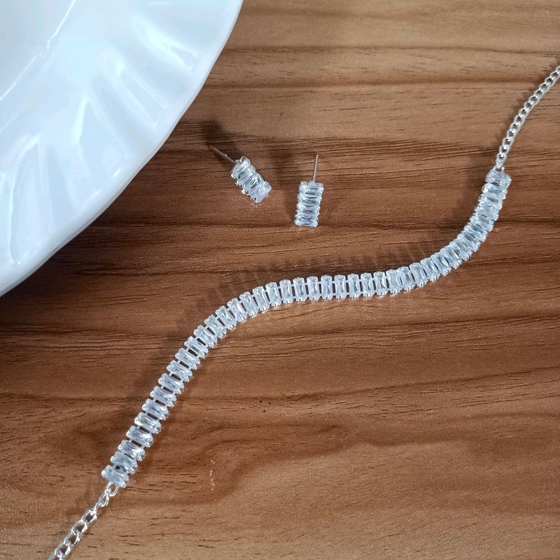 NOW AVAILABLE  IN ROSE GOLD ALSO, AD CHOCKER✅