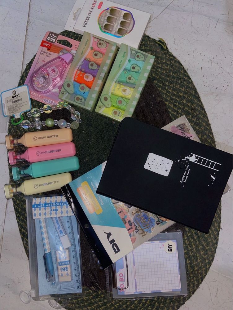 Mr.DIY Stationery Bundle
