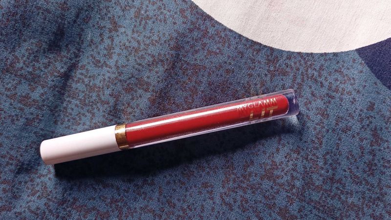 MyGlamm Lit Liquid Lipstick