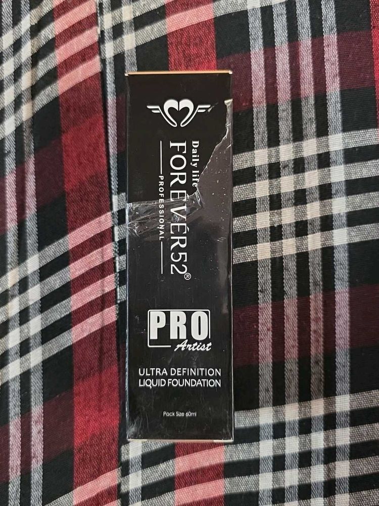 Dubai Forever 52 Pro Artist Foundation
