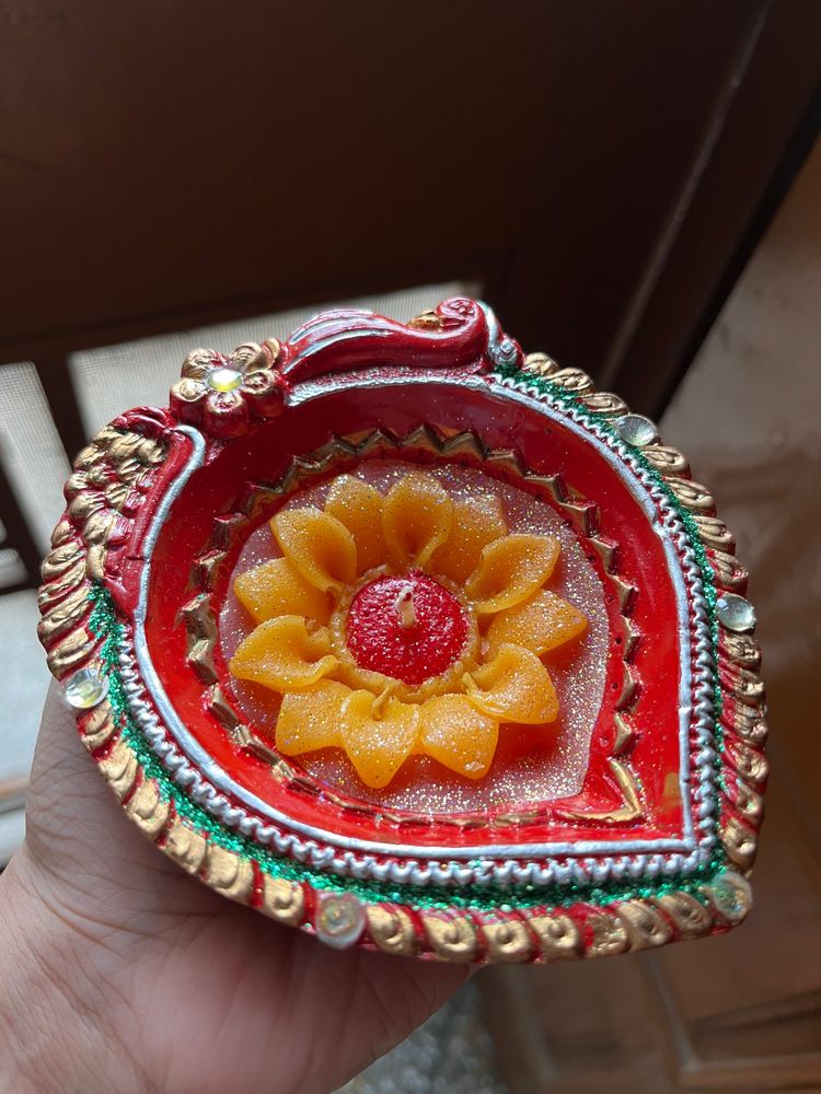 big beautiful diya