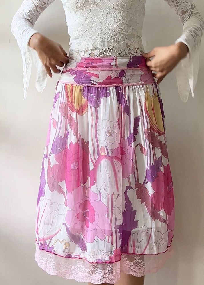 Floral Print Midi Skirt with Lace Trim
