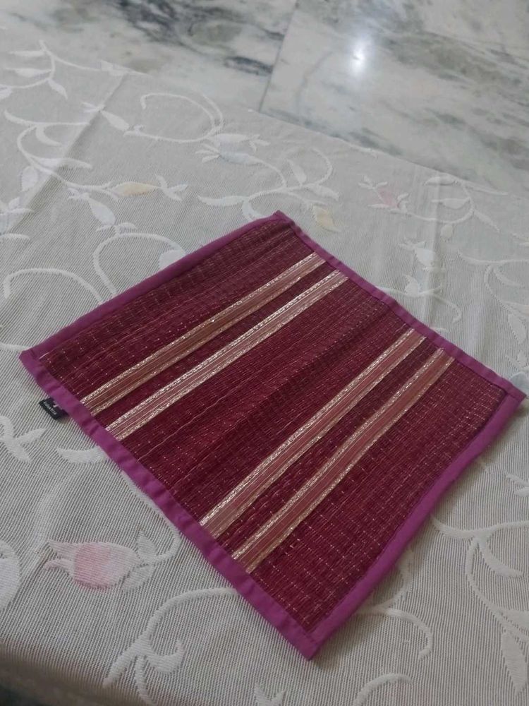 Handwoven ( Madurkathi river grass) Cush