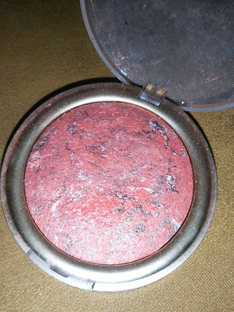 Blush Terra Cottacompact Blusher