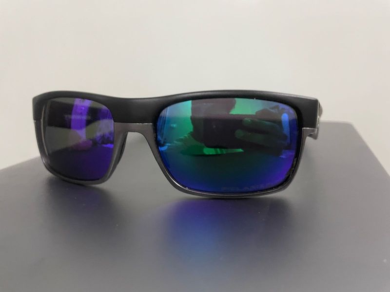 Sports Blue Mirrored Sunglasses