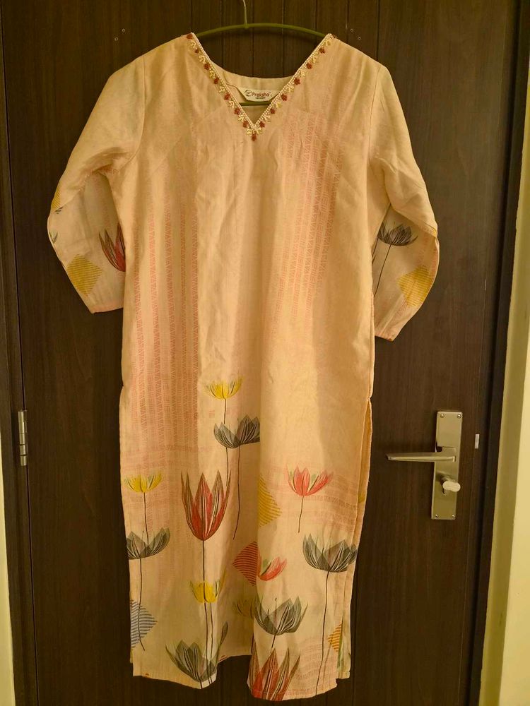 Charming Floral Print Kurta Set L