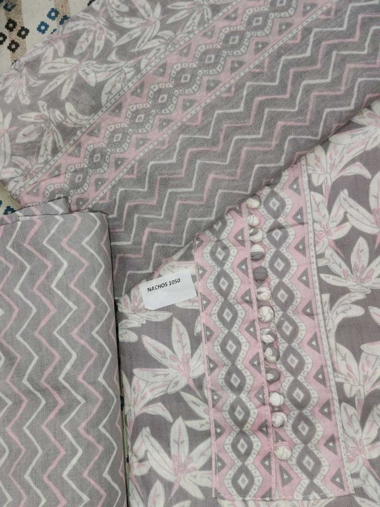 Grey &amp; Pink unstitched set free size