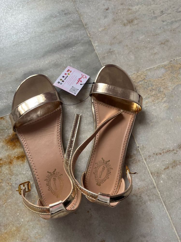 New shoetopia Elegant Gold Flat Sandals