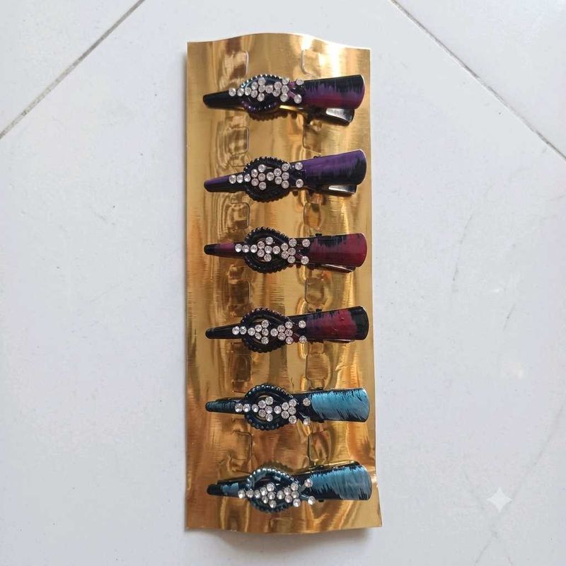 Embellished hair Clip Set