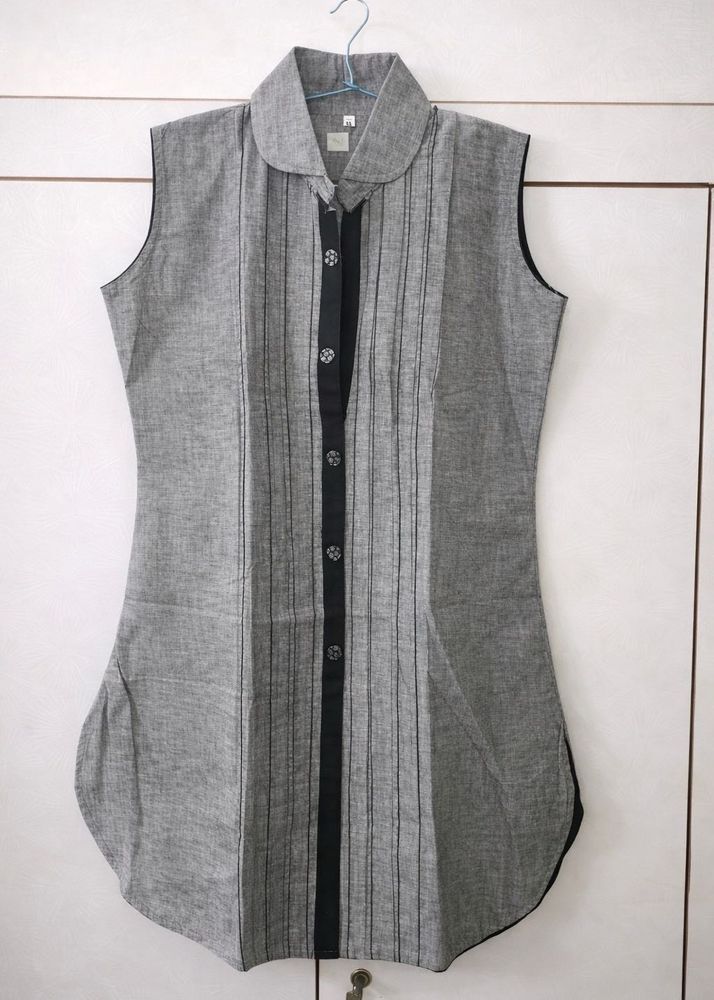 New With Tag Sleeveless Grey Kurta