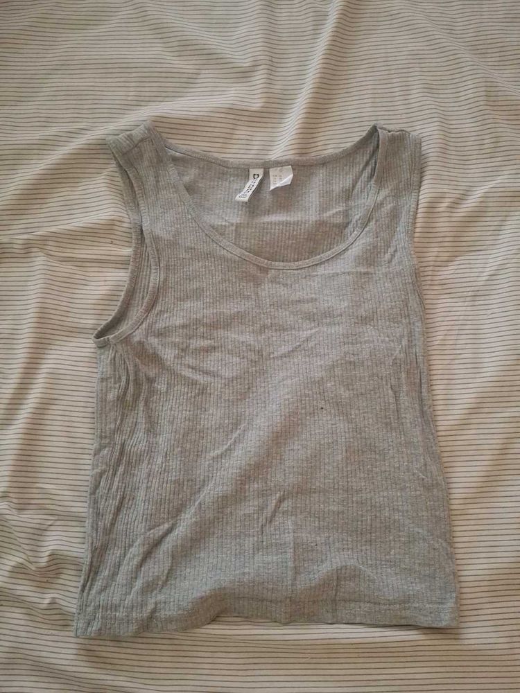 H&amp;M Grey Ribbed Tank Top