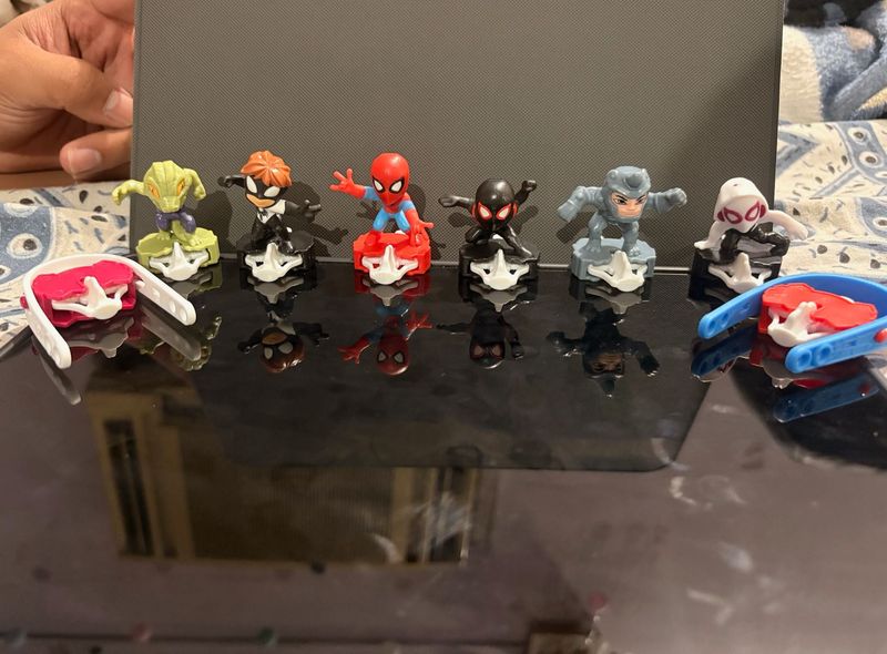 Kinder Joy Funko pops spiderman edition