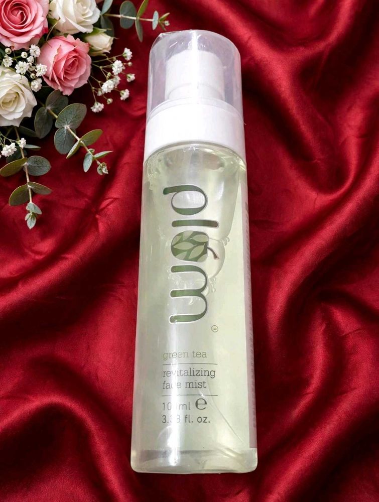 Plum Green Tea Revitalizing Face Mist