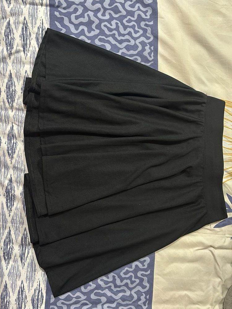 Black Skirt