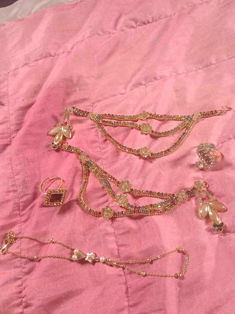 Festive Gold Tone Rhinestone Jewelry