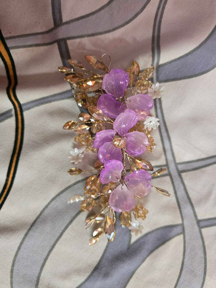 Beaded Floral Hair Clip