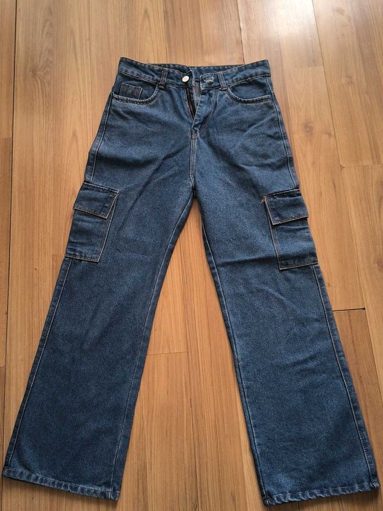 Stylish Blue Denim Cargo Jeans