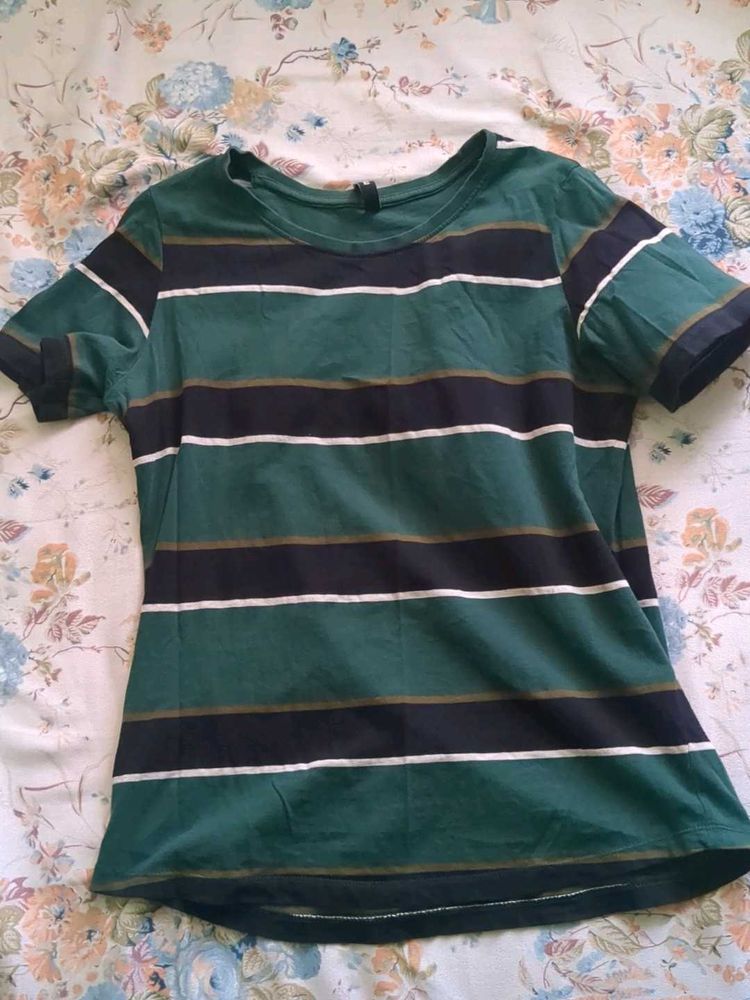 Max striped green tee