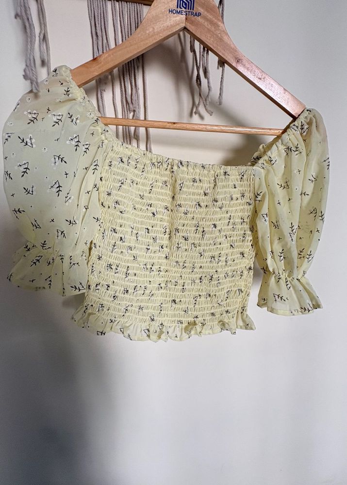 Cute Floral Smocked Puff Sleeve Top