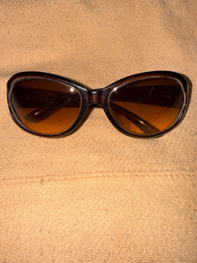 Stylish Tortoise Shell Sunglasses